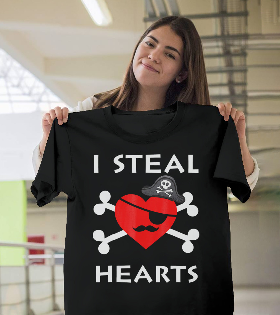 I Steal Hearts Valentine Day Pirate Eyepatch Skull Crossbones T-Shirt