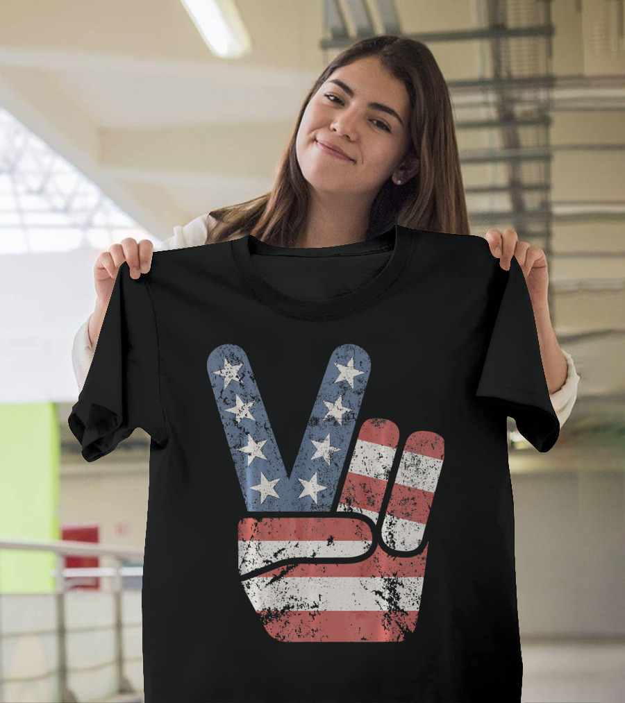 Vintage USA American Flag Peace Sign T-Shirt