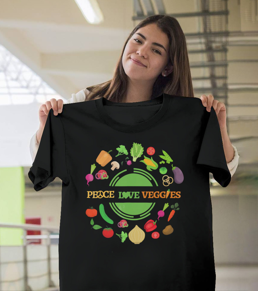 PEACE LOVE VEGGIES Circle Of Fresh Vegetables T-Shirt