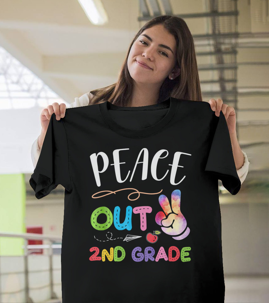 Peace Out 2nd Grade Rainbow Peace Sign Retro School Graduation T-Shirt
