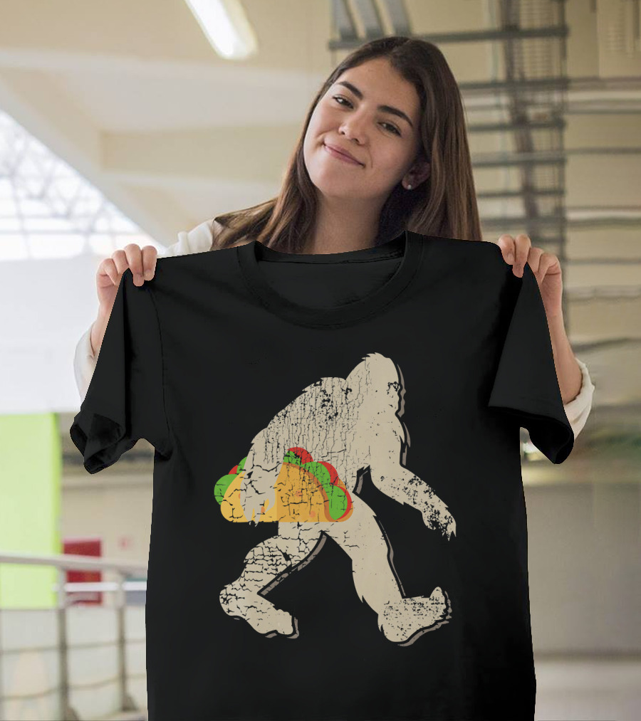 Sasquatch Bigfoot with Taco T-Shirt