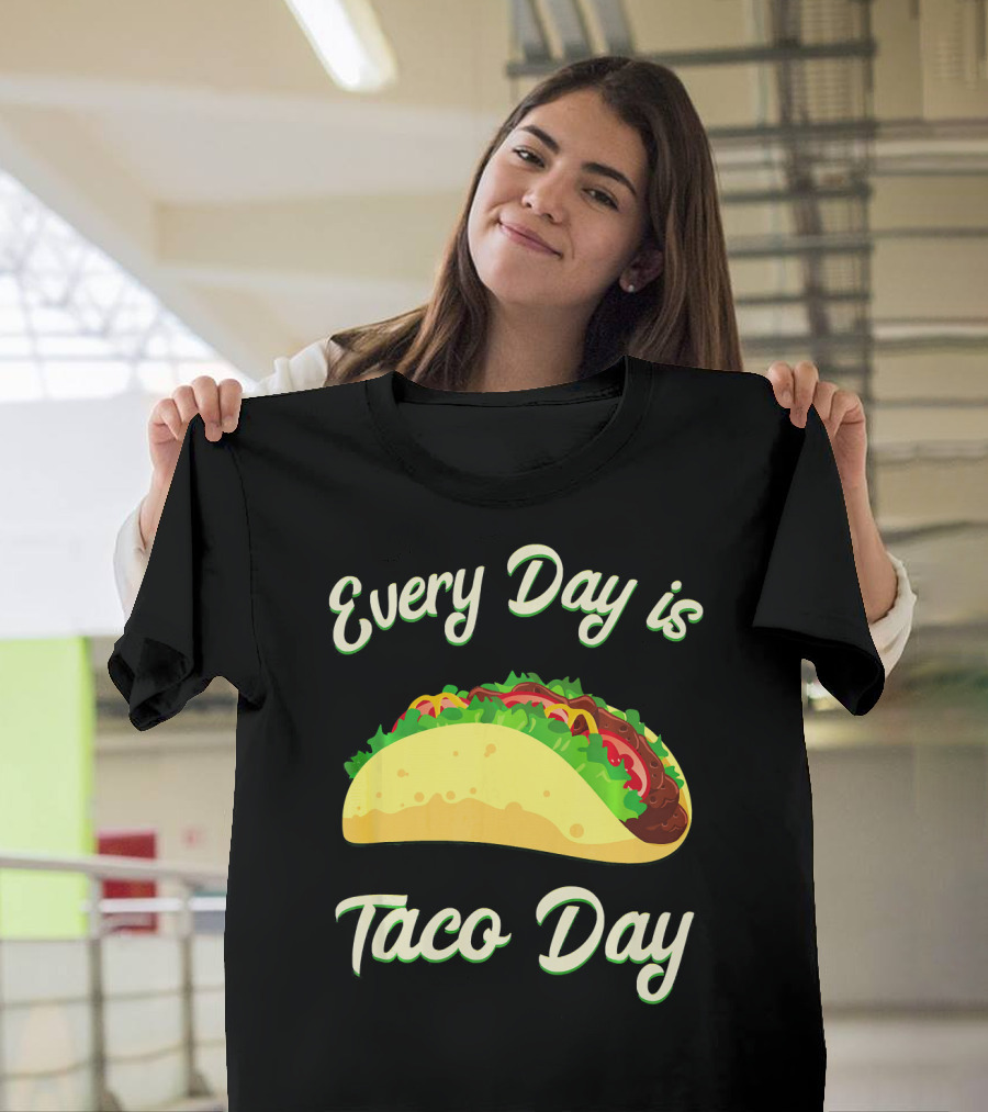 Every Day Is Taco Day Kids Plu T-Shirt