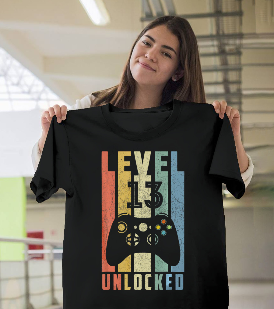 Level 13 Unlocked Video Game Controller Vintage T-Shirt