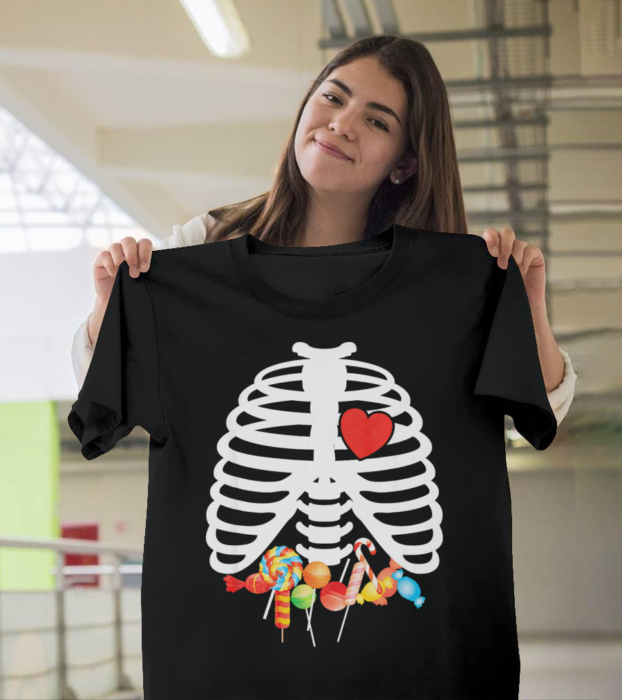 Xray Skeleton Rib Cage Heart Sweet Candy Lollipops T-Shirt