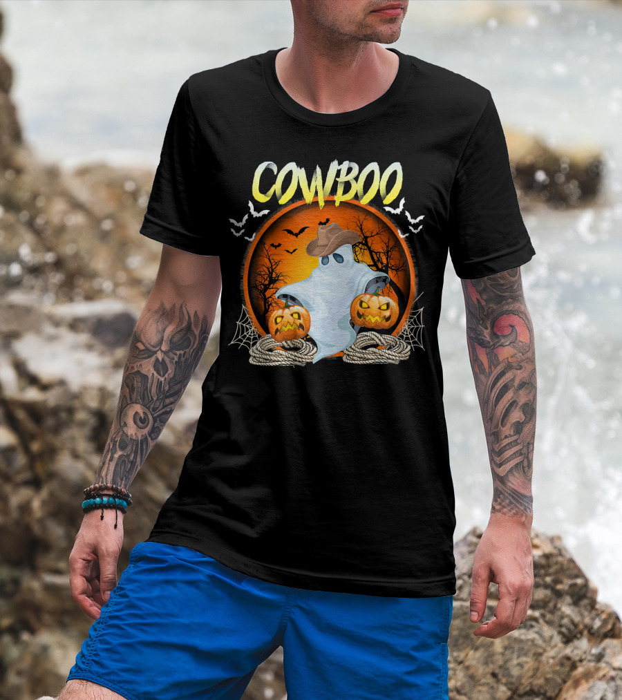 Cowboo Halloween Ghost In Cowboy Hat With Pumpkins And Bats T-Shirt