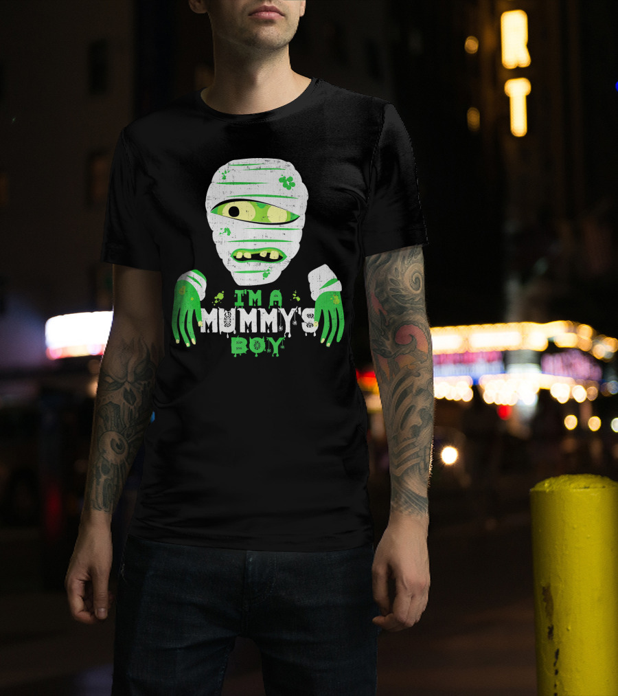 Creepy I'm A Mummy's Boy Green Cartoon Mummy Face And Hands T-Shirt