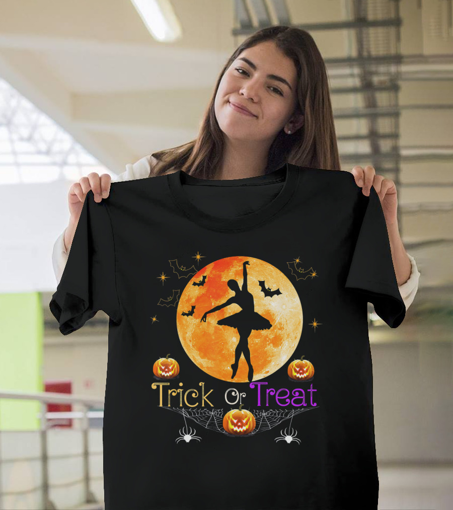 Trick Or Treat Ballerina Halloween Moon Pumpkins Bats Spiders T-Shirt