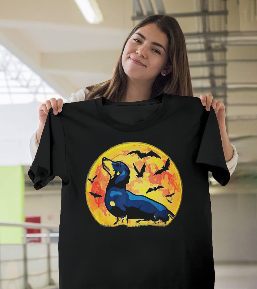 Dachshund Halloween Moon With Flying Bats T-Shirt