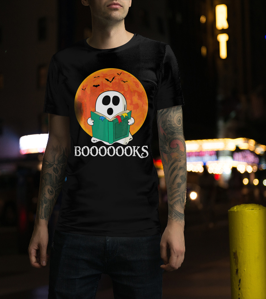 Funny Halloween Booooks Cute Ghost Reading With Full Moon And Bats T-Shirt
