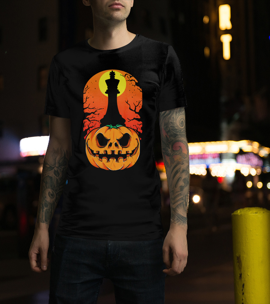 King Pumpkin Chess Moon Halloween Pumpkin King T-Shirt