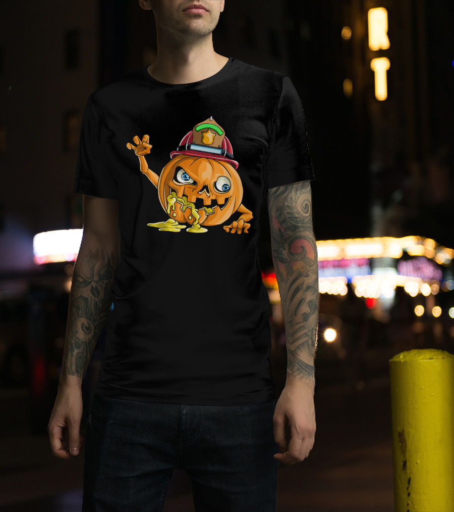Zombie Pumpkin Firefighter Halloween Jack-O'-Lantern With Fireman's Helmet T-Shirt