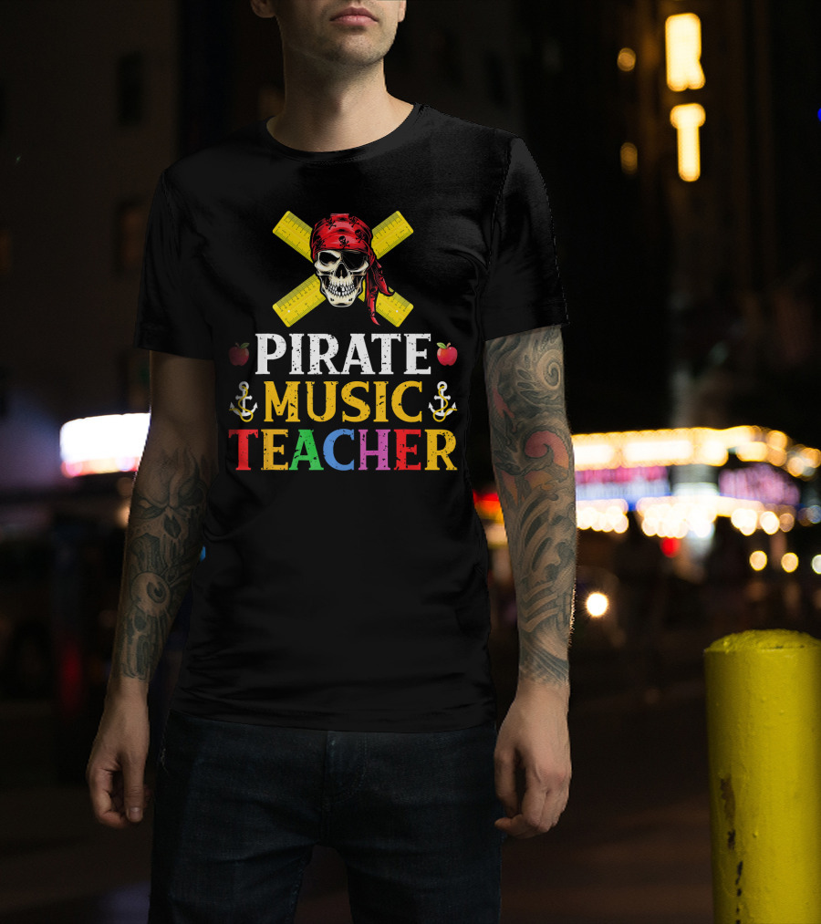 Funny Pirate Music Teacher Halloween Skull Anchors Apples Rulers T-Shirt