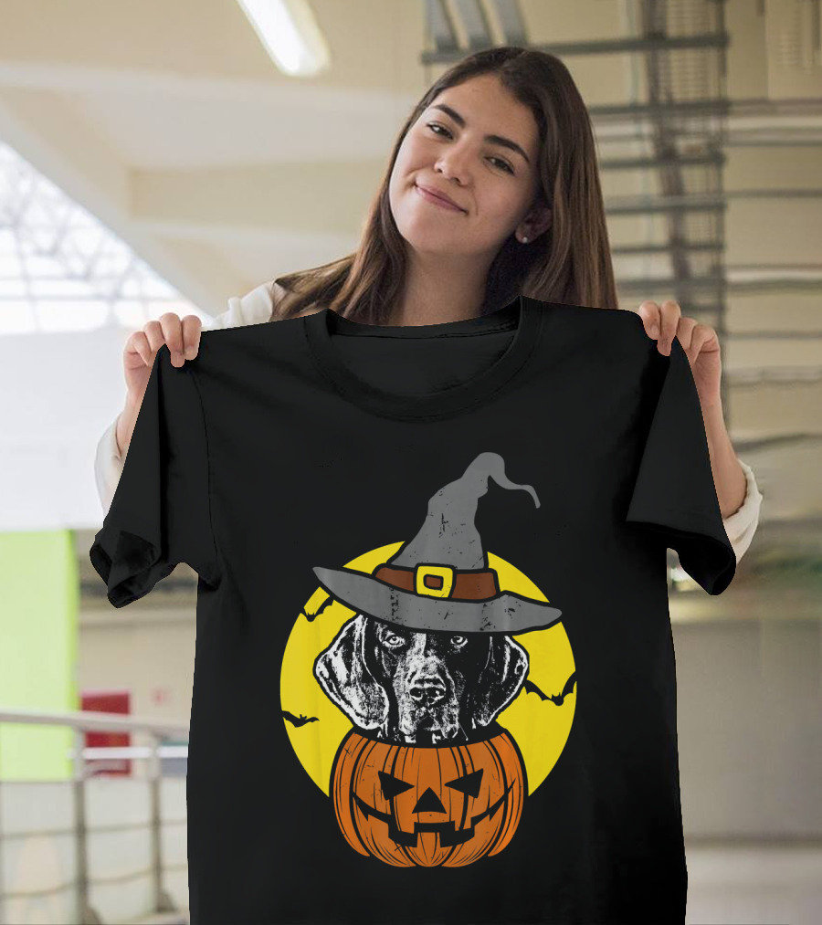 German Shorthaired Pointer Witch Hat Pumpkin Halloween Moon T-Shirt