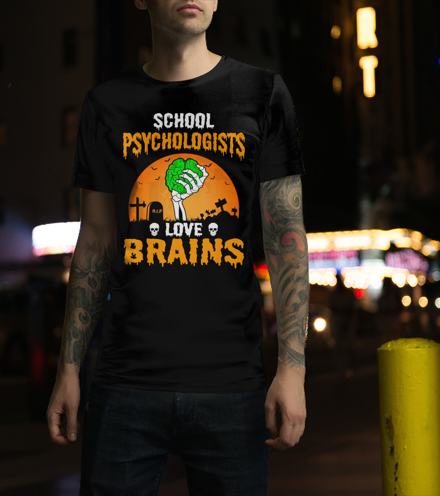 School Psychologists Love Brains Zombie Graveyard T-Shirt