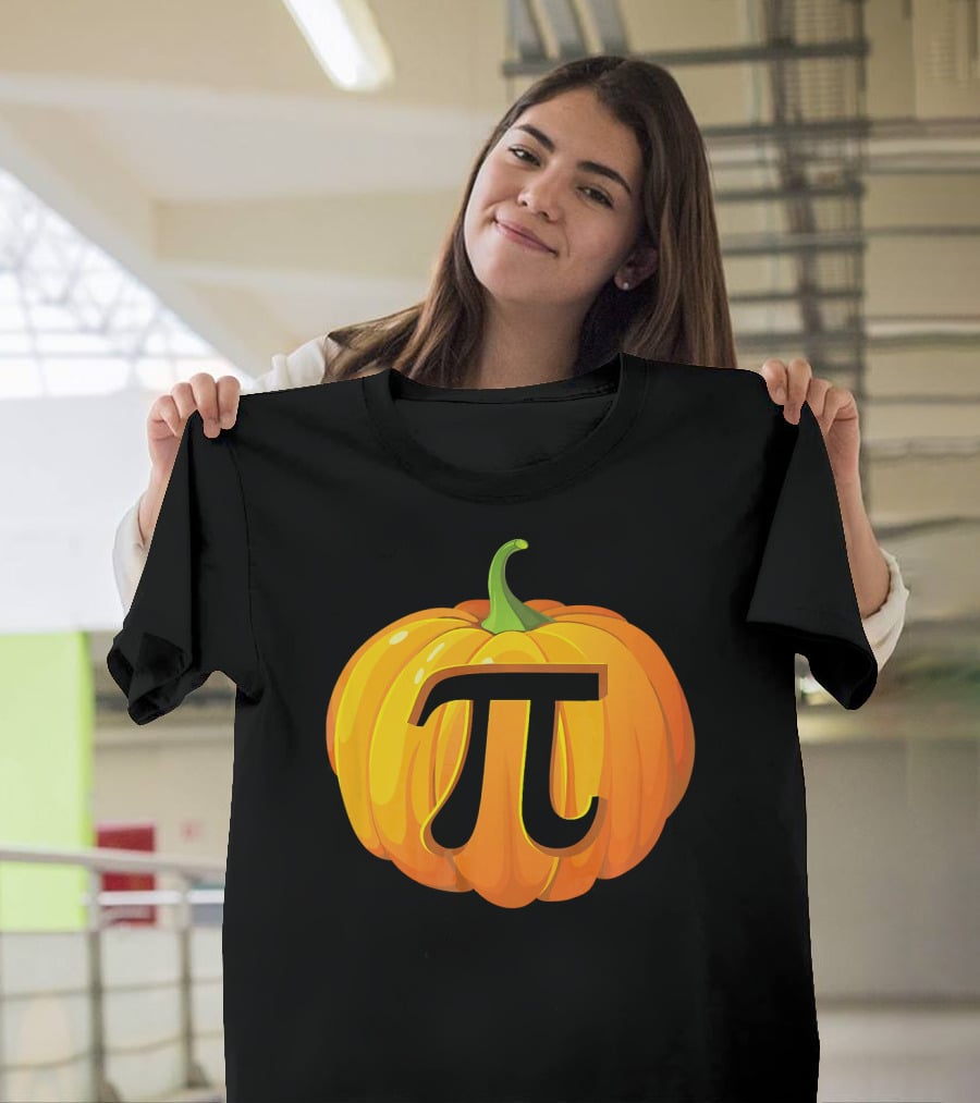 Funny Halloween Math Pun Pumpkin Pi T-Shirt