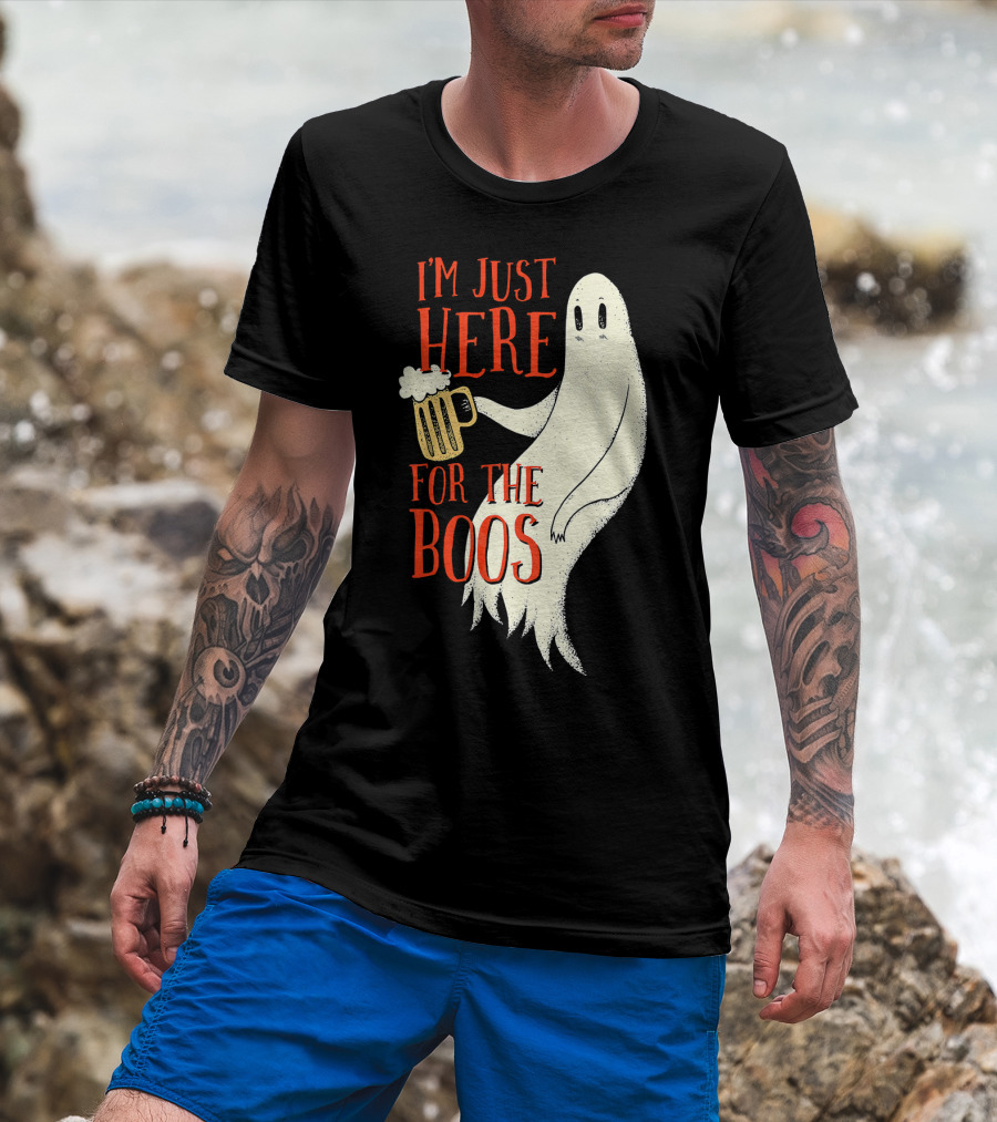 I'm Just Here For The Boos Ghost Holding Beer T-Shirt