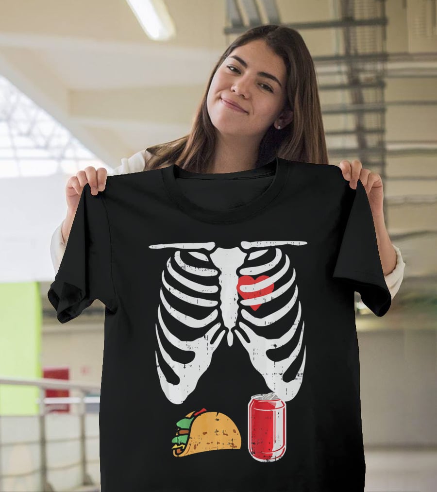 Skeleton Ribcage Heart Taco Beer Can Xray T-Shirt