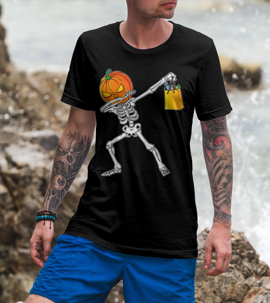 Halloween Kids Pumpkin Skeleton Dabbing With Candy Bag T-Shirt