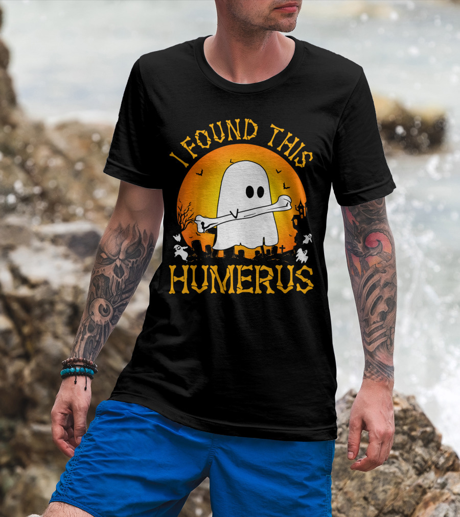 I Found This Humerus Halloween Ghost With Bone Spooky Graveyard Scene T-Shirt