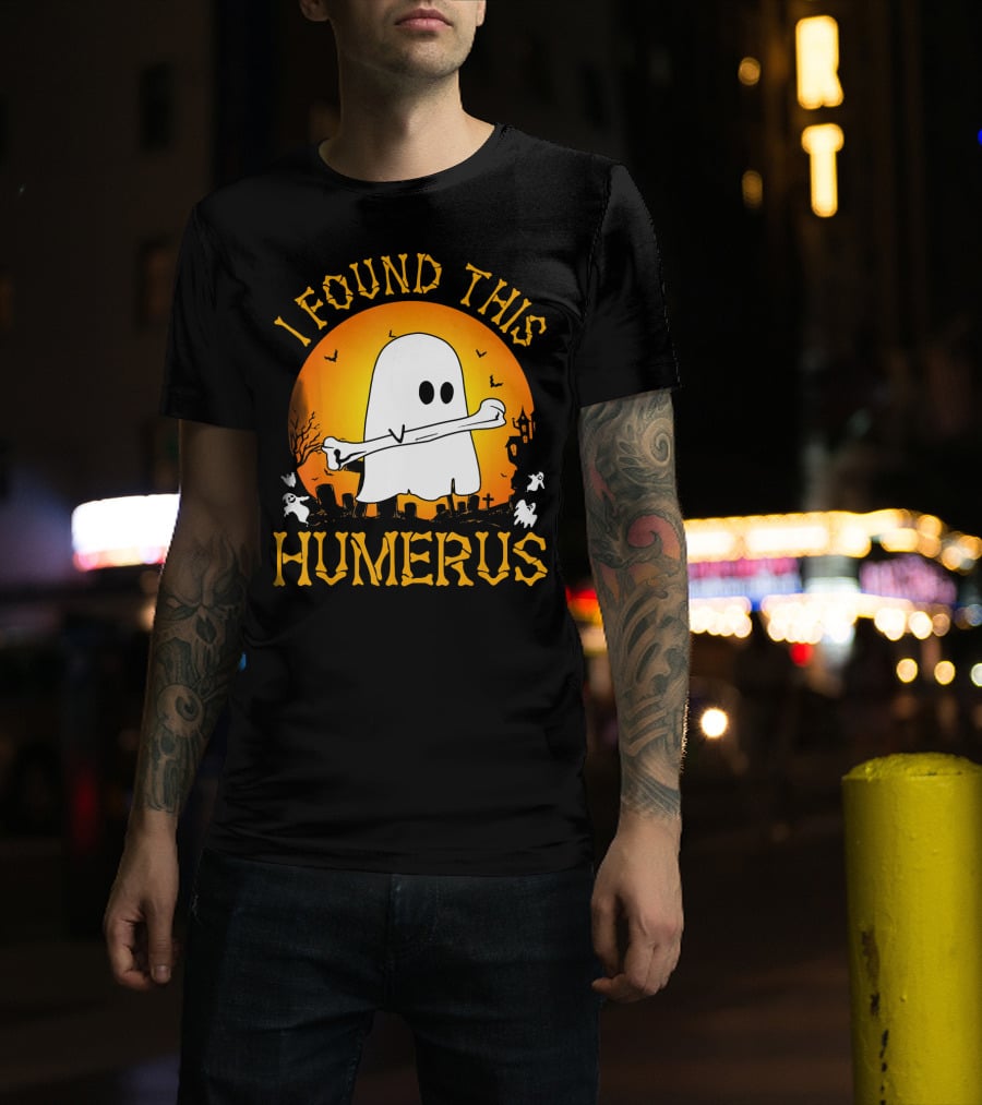 I Found This Humerus Halloween Ghost With Bone Spooky Graveyard Scene T-Shirt