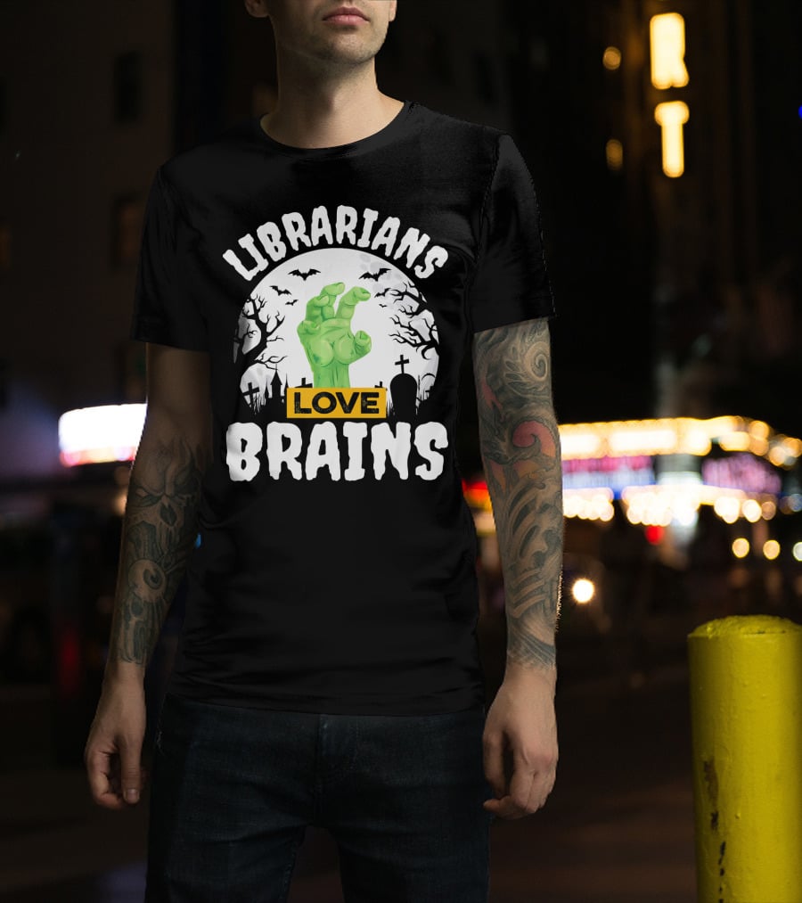 Librarians Love Brains Halloween Zombie Graveyard Scene T-Shirt