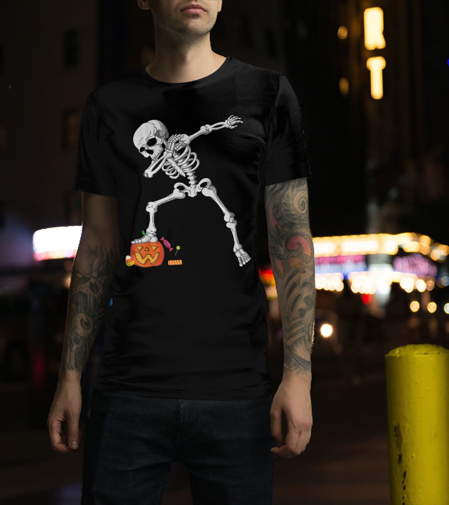 Halloween Skeleton Dabbing On Pumpkin With Candy T-Shirt