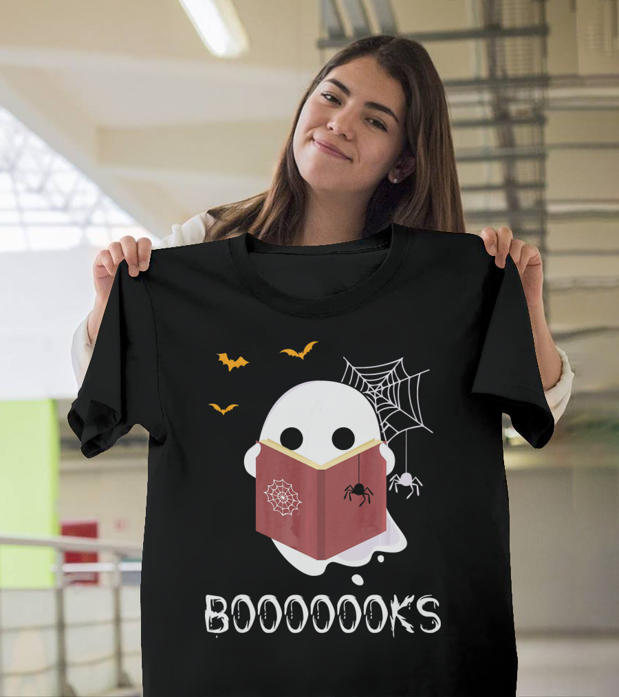 Booooooks Funny Boo Read Books Reading Ghost Spider Web Bats T-Shirt
