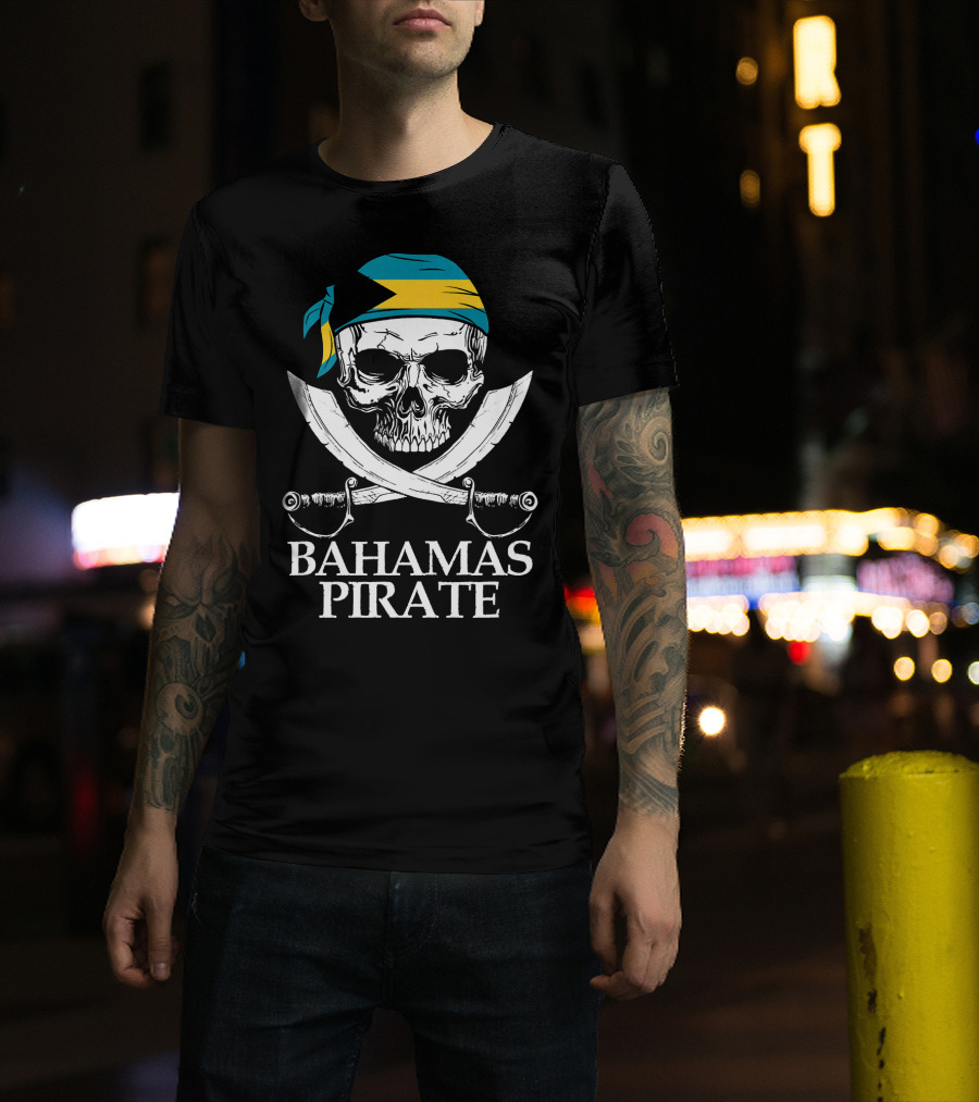 Bahamas Pirate Skull Crossed Cutlasses Jolly Roger Flag Bandana T-Shirt