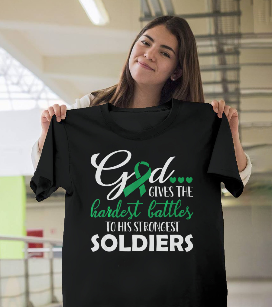 GOD Gives the Hardest Battles to His Strongest Soldiers Green T-Shirt