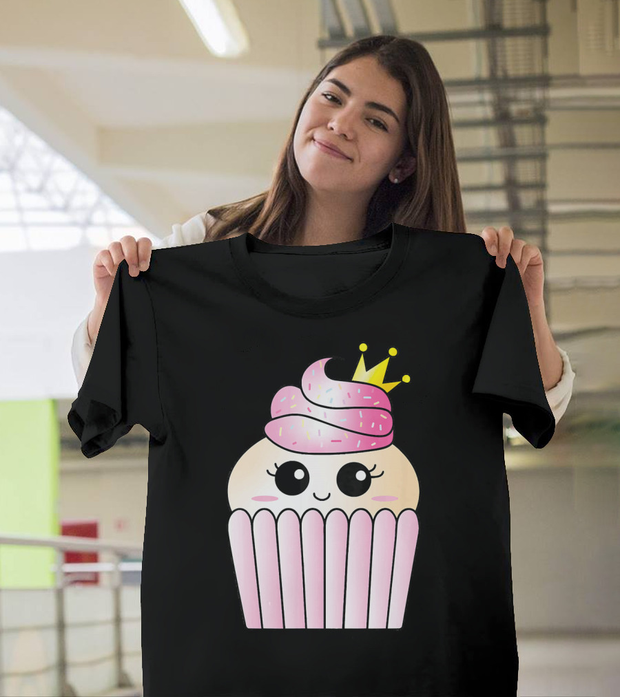 Sweet Pink Cupcake Muffin Queen Kawaii Crown T-Shirt