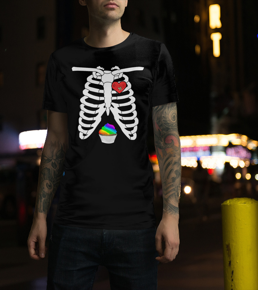 Halloween Skeleton X Ray Rainbow Cupcake Heart T-Shirt