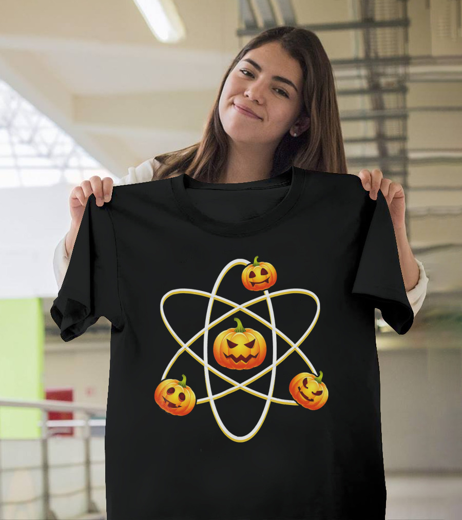 Halloween Pumpkin Atom Symbol with Jack-O'-Lanterns T-Shirt