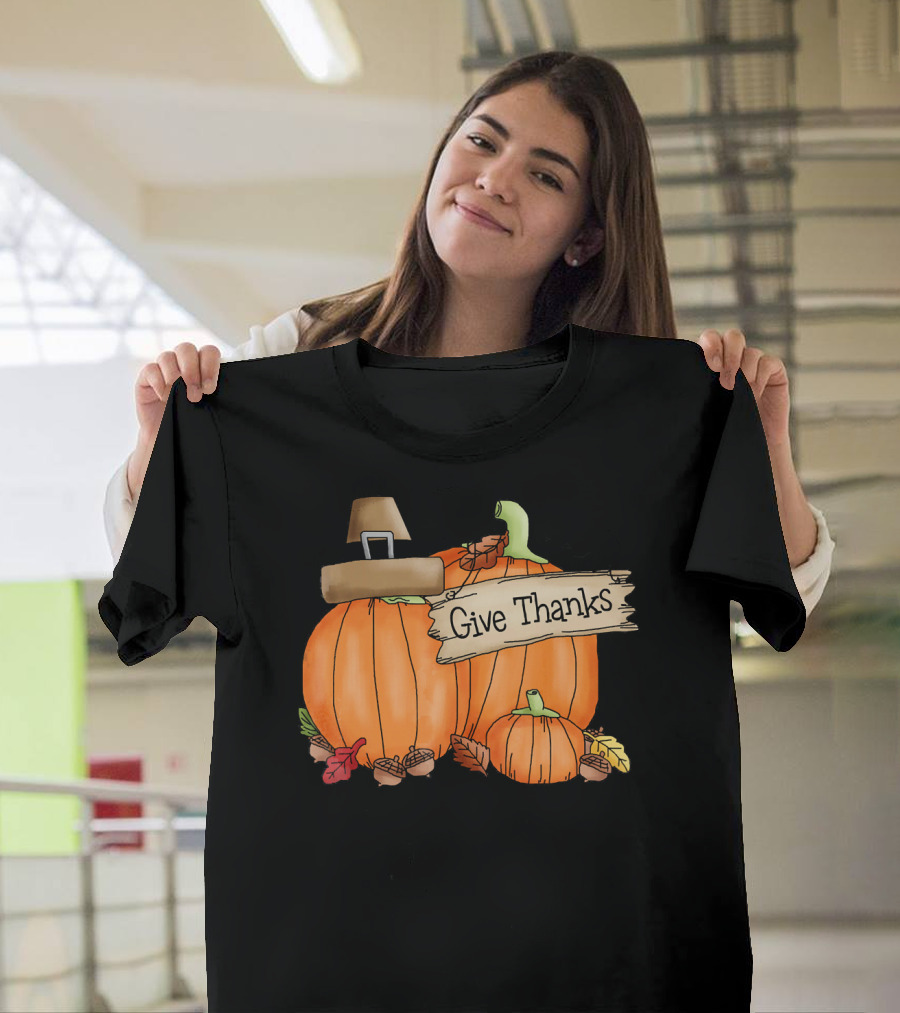 Give Thanks Pumpkin Pilgrim Hat Leaves Acorns T-Shirt
