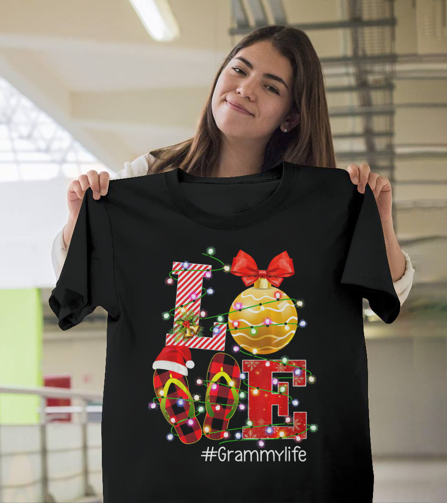 LOVE Christmas Ornaments Lights #Grammylife T-Shirt