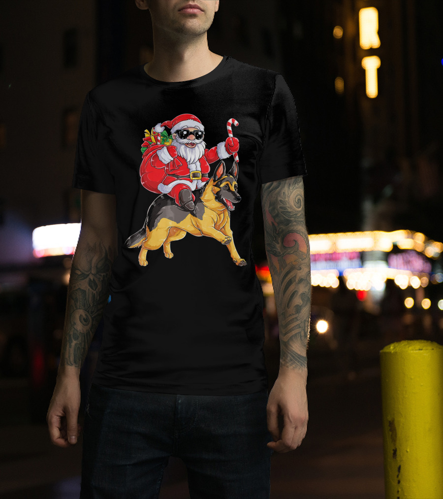 German Shepherd Santa Claus Christmas Fun T-Shirt