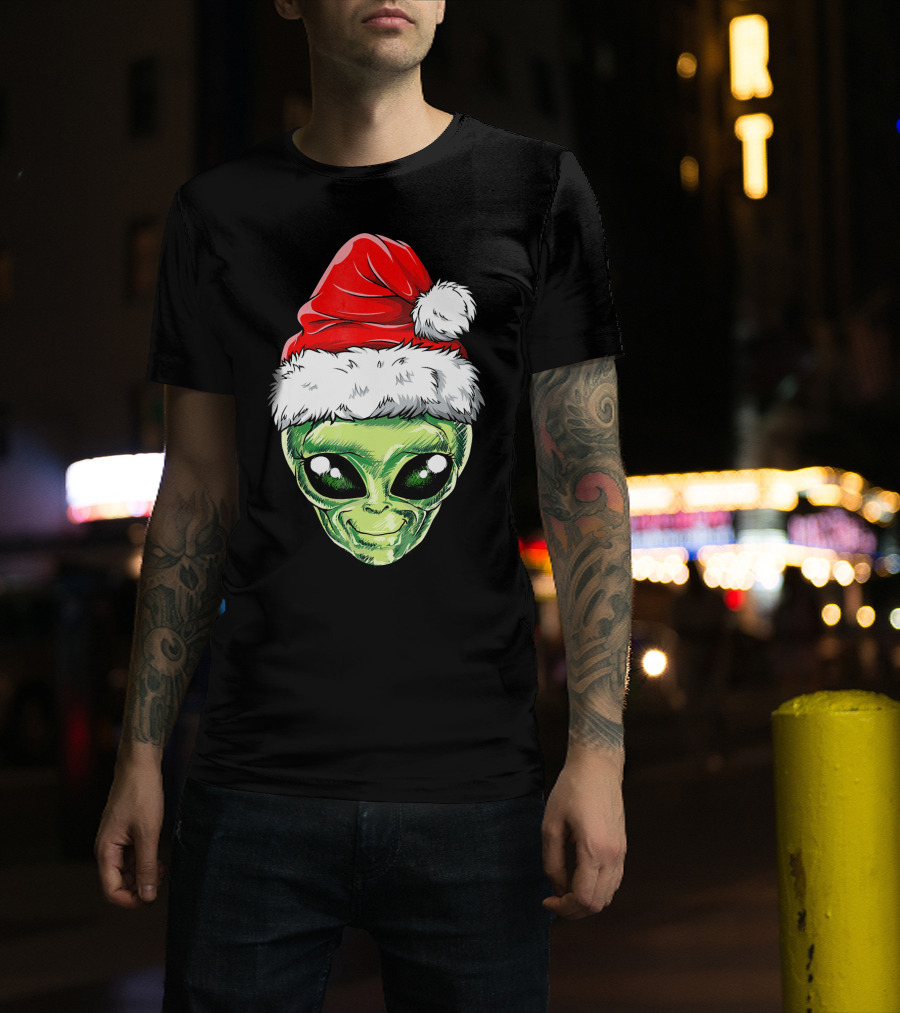 Alien Santa Christmas Hat T-Shirt