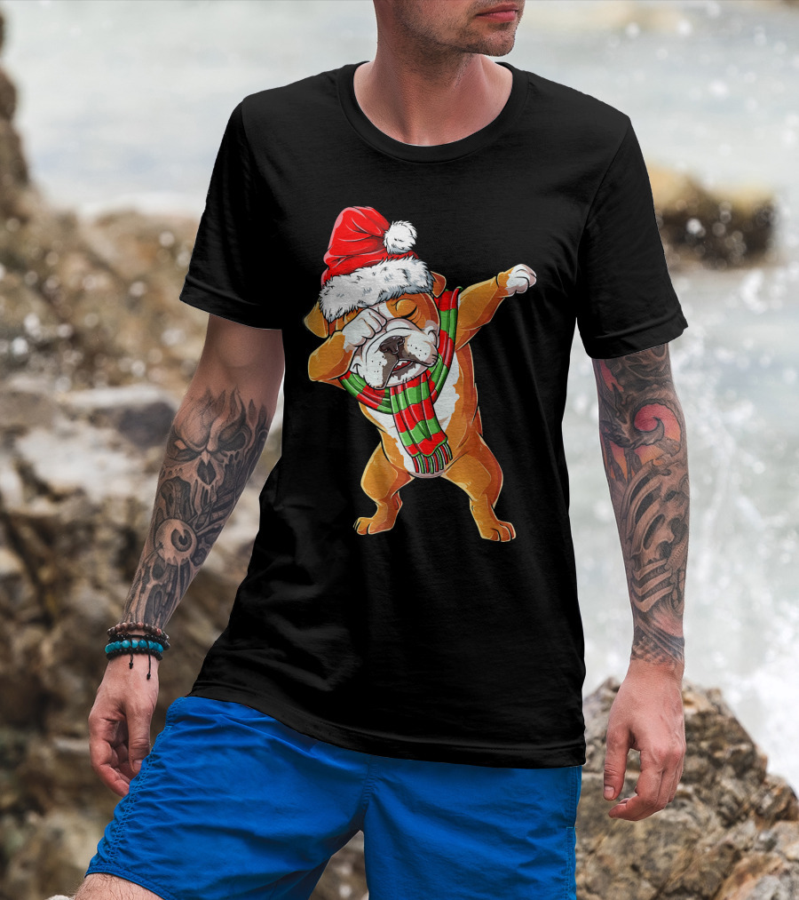 Dabbing English Bulldog Santa Claus With Christmas Hat And Scarf T-Shirt