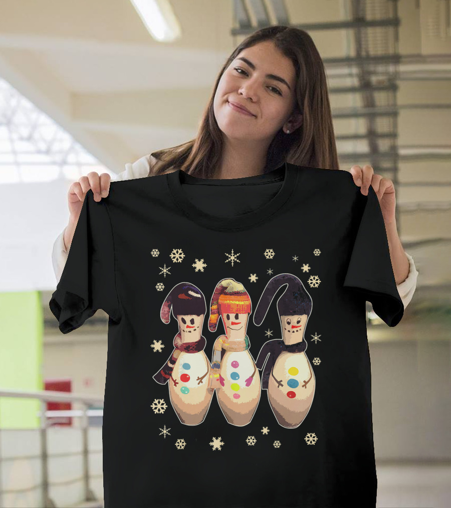 BOWLING PINS WINTER SNOWMAN SCARVES HATS SNOWFLAKES T-Shirt