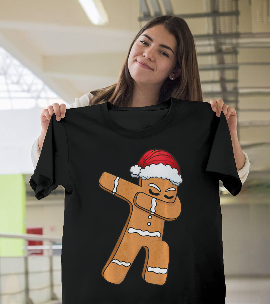 Dabbing Gingerbread Man with Santa Hat Holiday Fun T-Shirt