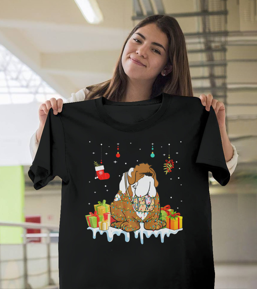 Christmas Bernard Dog with Presents and Festive Decorations T-Shirt