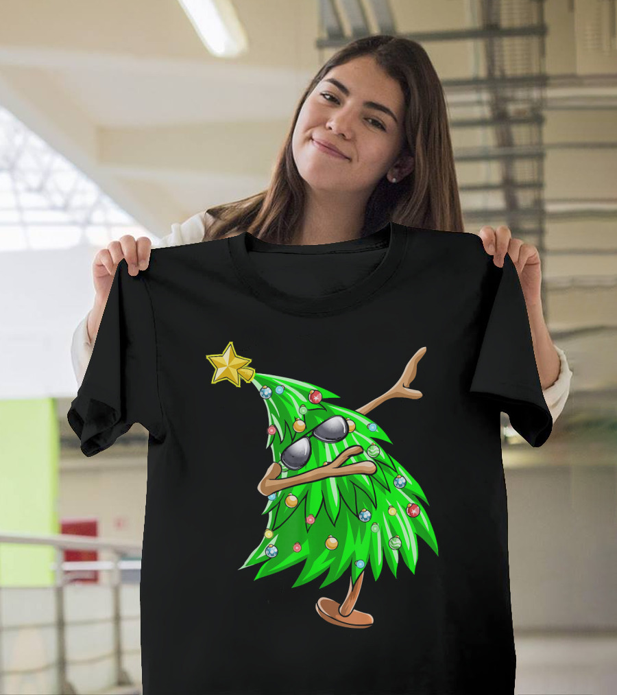 Dabbing Christmas Tree With Sunglasses And Star Topper T-Shirt