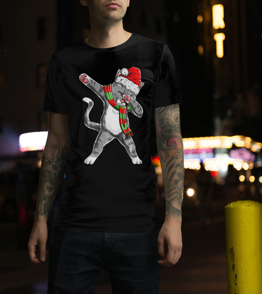 Dabbing Cat Santa Christmas Kids Bo Kitty Santa Hat Green Red Scarf T-Shirt