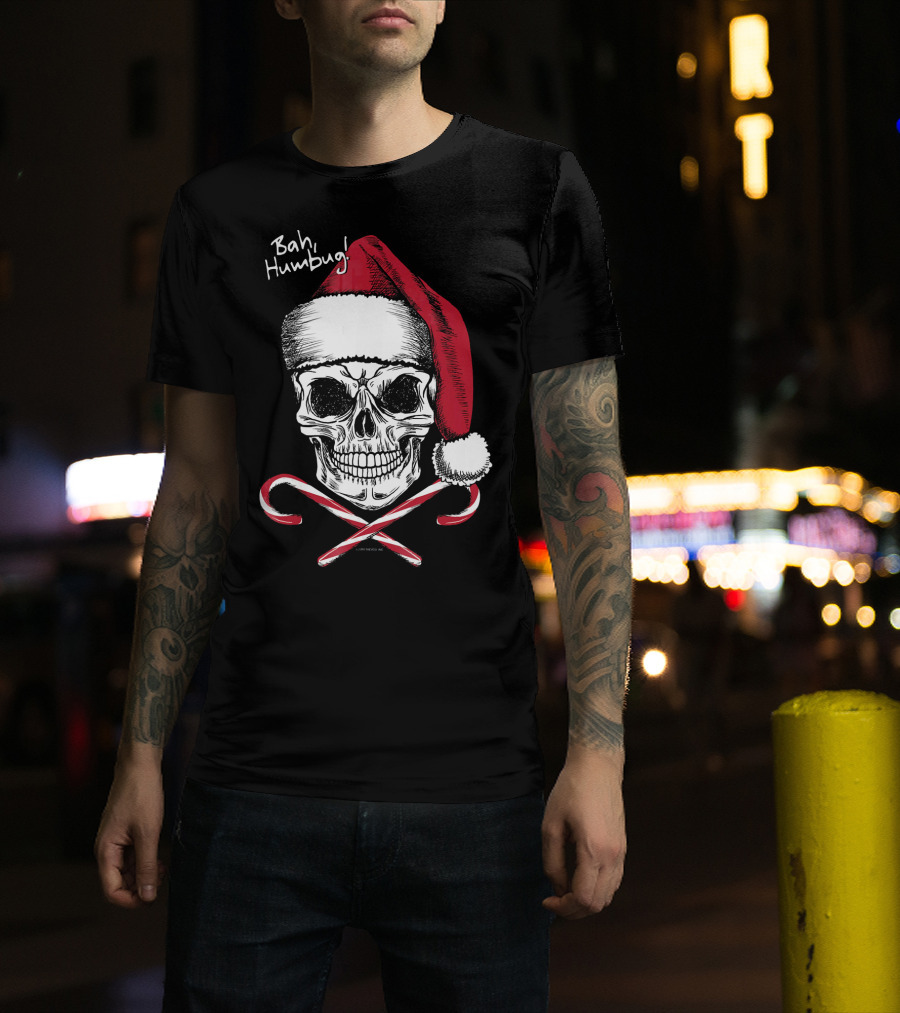 Bah Humbug Skull With Santa Hat And Candy Canes Christmas Funny Santa T-Shirt