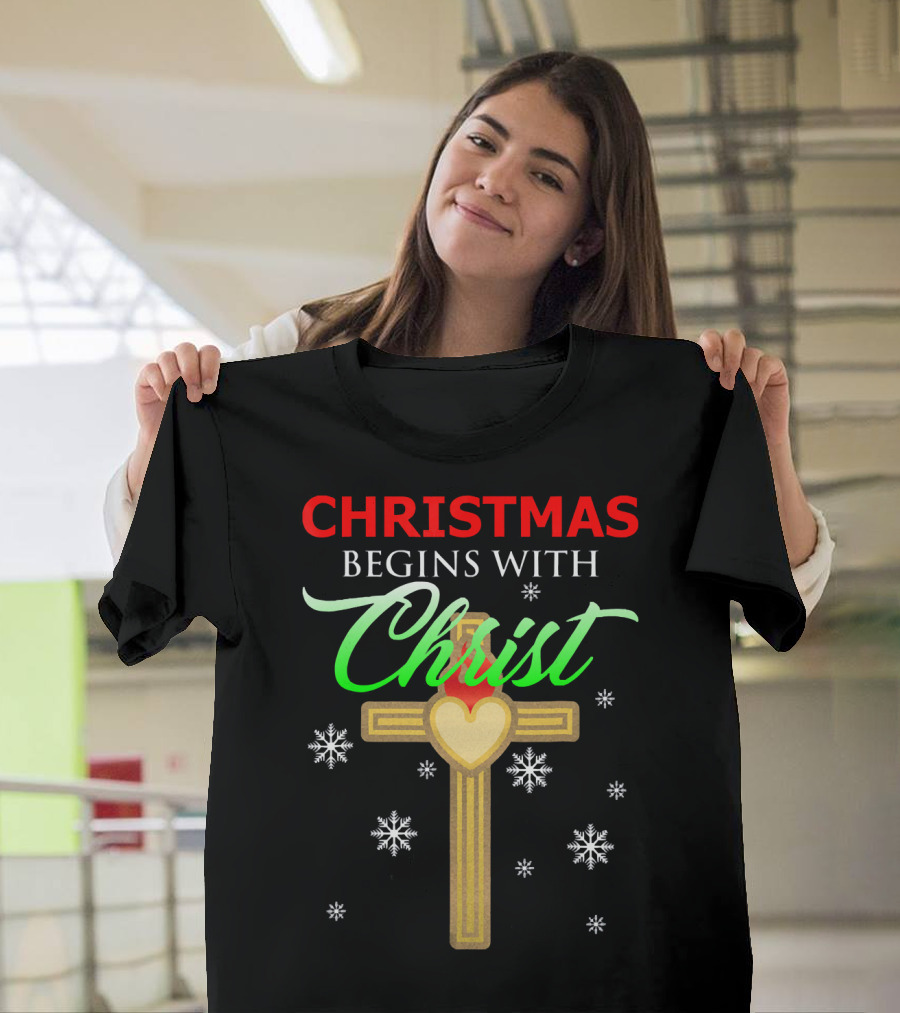 Christmas Begins With Christ Cross Snowflakes T-Shirt