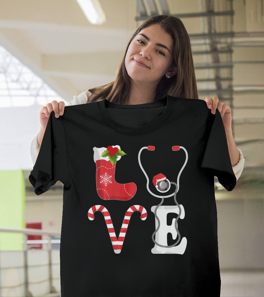 Christmas Nurse Love Santa Stethoscope T-Shirt