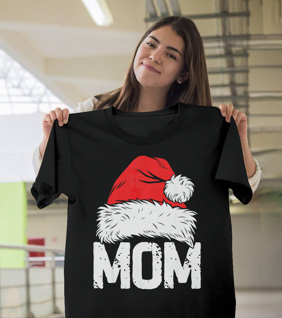 Mom Christmas Santa Hat Family Match T-Shirt