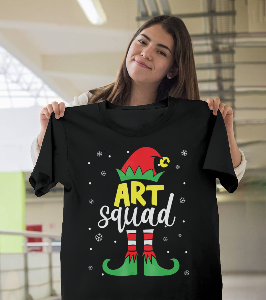 Art Squad Elf Christmas Teacher Snowflakes T-Shirt