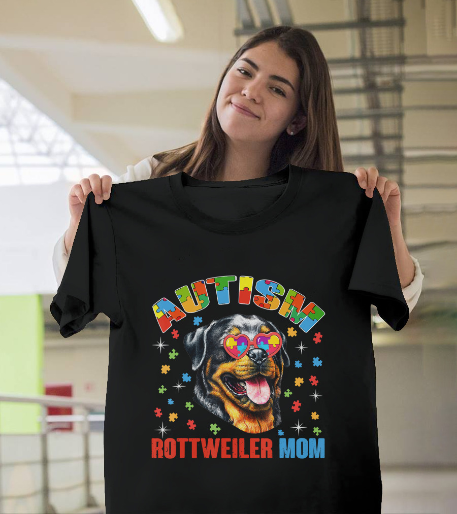 Rottweiler Mom Autism Awareness Puzzle Heart Glasses T-Shirt