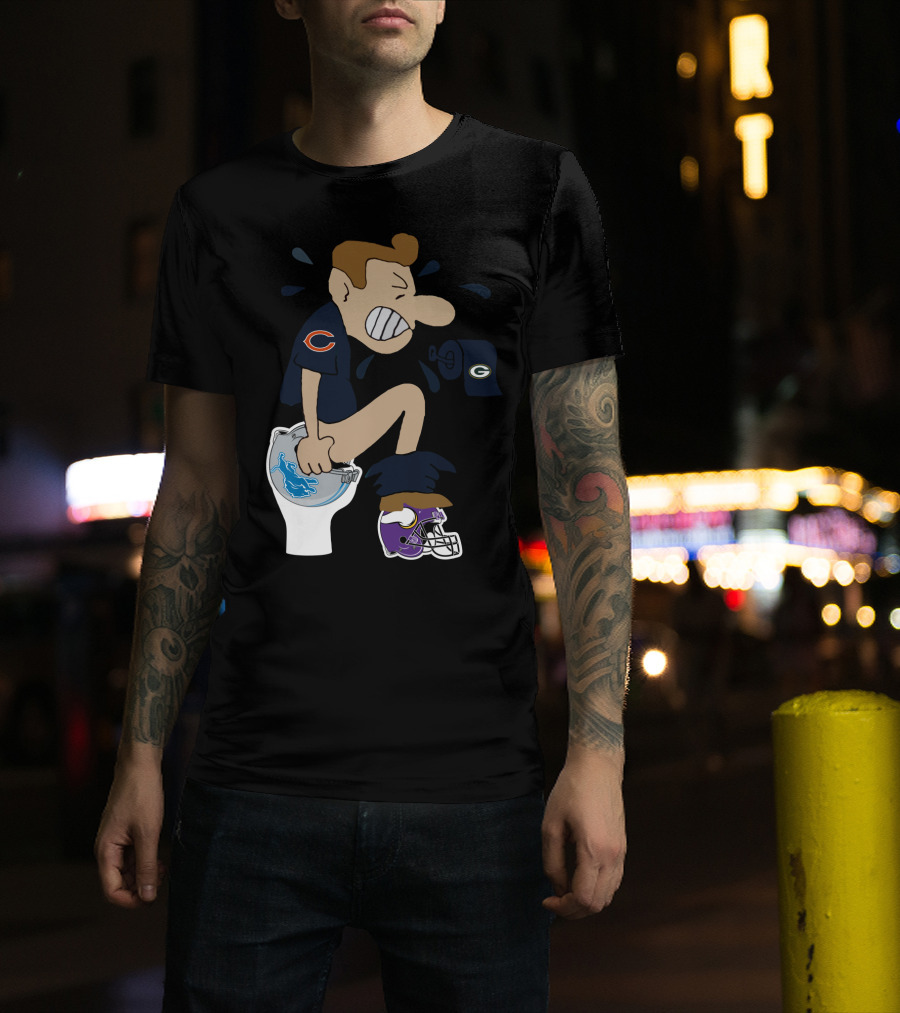 Chicago Bears Fan Humor Rival Teams Toilet Cartoon T-Shirt