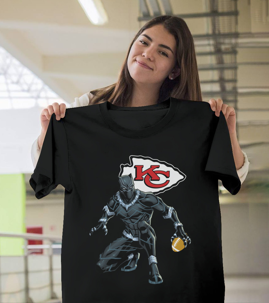 Kansas City Chiefs Black Panther Football Fusion T-Shirt